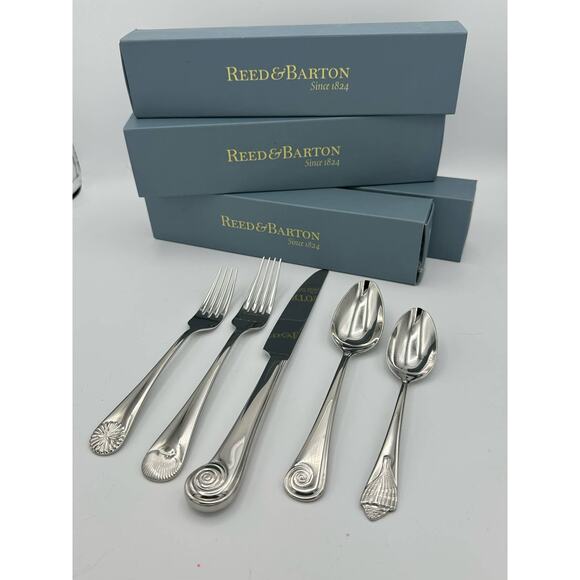 Flatware by Reed & Barton Sea Shells Pattern 4 Place Settings, 5 pc, 18/10 - Picture 1 of 6